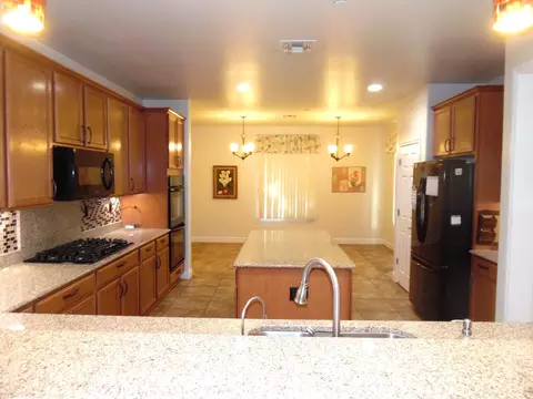 2467 Redbud Way, Manteca, CA 95336 photo 7