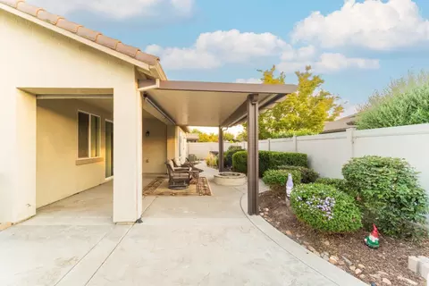 2467 Redbud Way, Manteca, CA 95336 photo 17