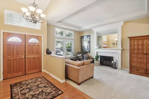 Entry Way - 18950 Edwin Markham Dr, Castro Valley, CA 94552 photo 1 of 2