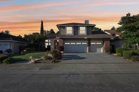 Exterior - 18950 Edwin Markham Dr, Castro Valley, CA 94552 photo 12 of 13
