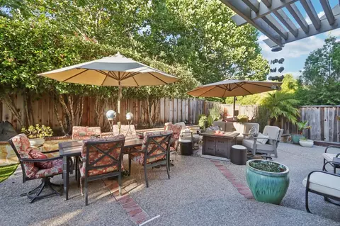 Exterior - 18950 Edwin Markham Dr, Castro Valley, CA 94552 photo 4 of 13