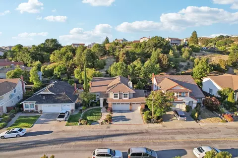 View/Area - 18950 Edwin Markham Dr, Castro Valley, CA 94552 photo 1 of 7