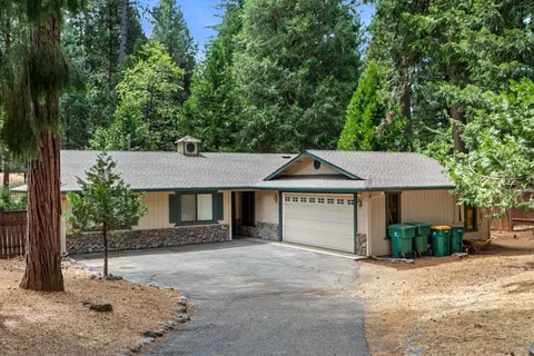 5615 Lupin Ln, Pollock Pines, CA 95726 photo 1