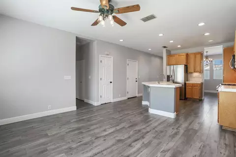 5708 Ridgepoint Dr, Antelope, CA 95843 photo 5