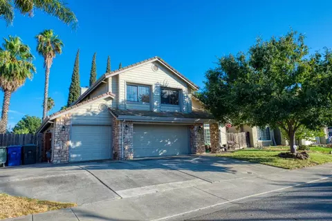512 Berlin Way, Patterson, CA 95363 photo 2