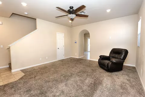 Living - 551 Ashwick Loop, Sacramento, CA 95823 photo 4 of 4