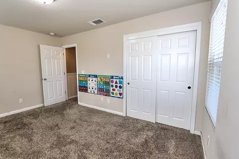 Bedroom - 551 Ashwick Loop, Sacramento, CA 95823 photo 10 of 13