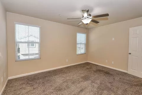 Bedroom - 551 Ashwick Loop, Sacramento, CA 95823 photo 4 of 13