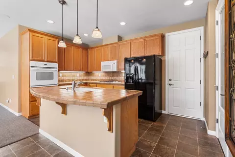 Kitchen - 508 Shasta Ave, Ripon, CA 95366 photo 1 of 5
