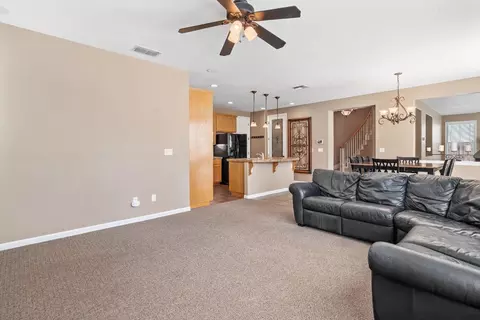 Living - 508 Shasta Ave, Ripon, CA 95366 photo 5 of 6