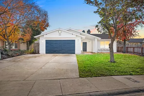 4555 Windcloud Ave, Sacramento, CA 95838
