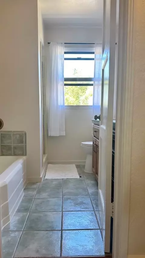 1701 Albany Ave, Modesto, CA 95350 photo 3