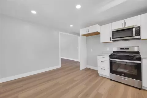 Entry Way - 1664 4th Ave, Olivehurst, CA 95961 photo 1 of 1