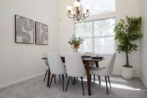 Dining - 1684 Bailey, Ripon, CA 95366 photo 1 of 2