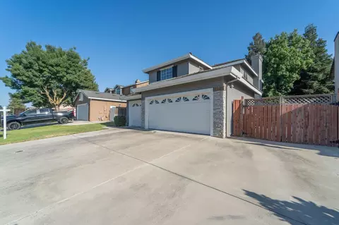 Exterior - 1684 Bailey, Ripon, CA 95366 photo 3 of 11