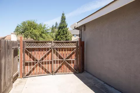 Exterior - 1684 Bailey, Ripon, CA 95366 photo 10 of 11