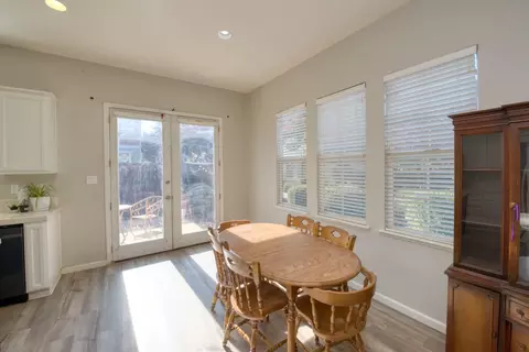 Dining - 9442 Vintner Cir, Patterson, CA 95363 photo 1 of 1
