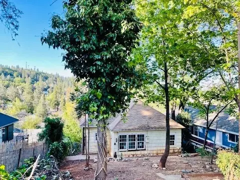 29 S Lincoln St, Colfax, CA 95713 photo 2