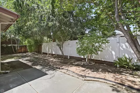 1424 Stembridge Ct, Modesto, CA 95350 photo 42