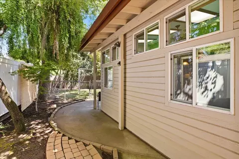1424 Stembridge Ct, Modesto, CA 95350 photo 47