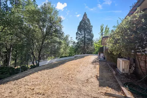 1250 Sandra Cir, Placerville, CA 95667 photo 6