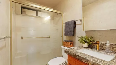 2805 Park Oak Dr, Lodi, CA 95242 photo 25
