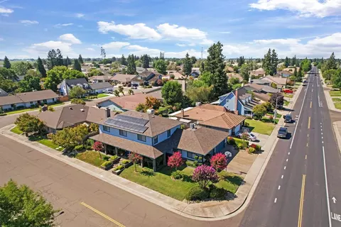 2805 Park Oak Dr, Lodi, CA 95242 photo 54
