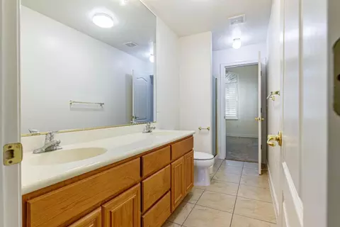 1600 Newhampton Way, Modesto, CA 95355 photo 14