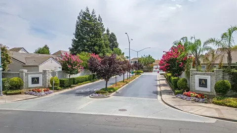 1600 Newhampton Way, Modesto, CA 95355 photo 35