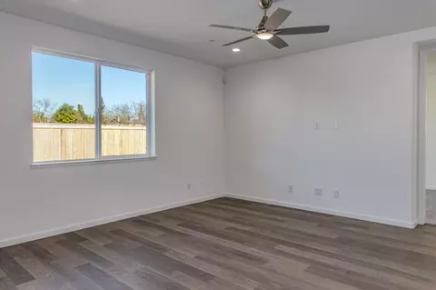 8205 Caminata Ln, Carmichael, CA 95608 photo 11