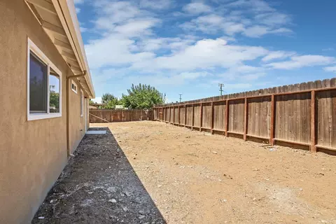 1013 Fish Dr, Modesto, CA 95351 photo 36