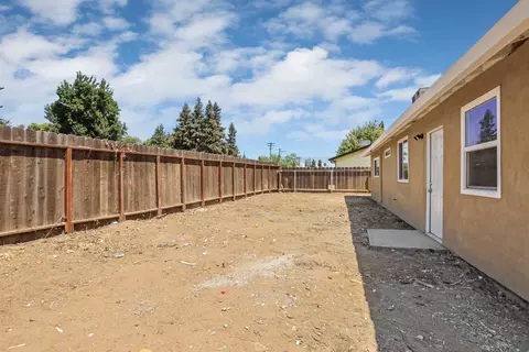 1013 Fish Dr, Modesto, CA 95351 photo 35