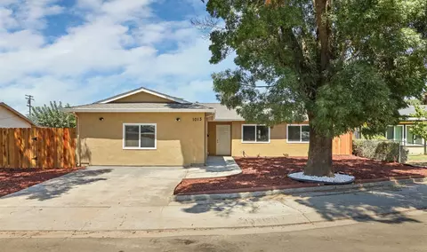 1013 Fish Dr, Modesto, CA 95351 photo 1