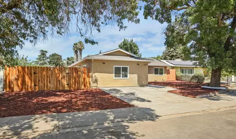 1013 Fish Dr, Modesto, CA 95351 photo 4