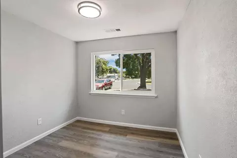 1013 Fish Dr, Modesto, CA 95351 photo 28
