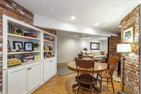 Dining - 1550 E Cardella Rd, Merced, CA 95340 photo 4 of 4