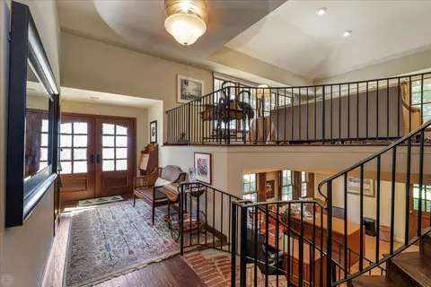 Entry Way - 1550 E Cardella Rd, Merced, CA 95340 photo 3 of 12
