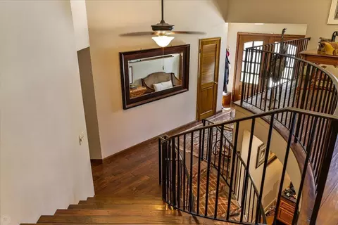 Entry Way - 1550 E Cardella Rd, Merced, CA 95340 photo 6 of 12