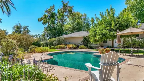 Exterior - 1550 E Cardella Rd, Merced, CA 95340 photo 12 of 30