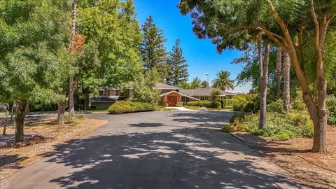 1550 E Cardella Rd, Merced, CA 95340 photo 1