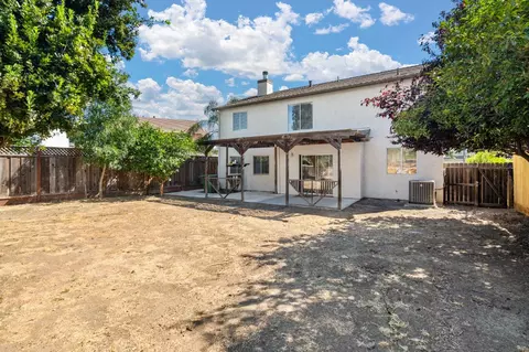 Exterior - 1244 Dolores Ln, Tracy, CA 95376 photo 5 of 9