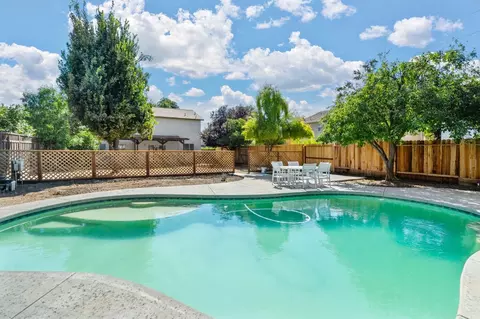 Exterior - 1244 Dolores Ln, Tracy, CA 95376 photo 8 of 9