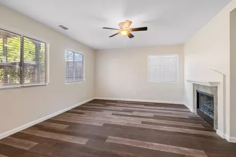Living - 1244 Dolores Ln, Tracy, CA 95376 photo 3 of 6
