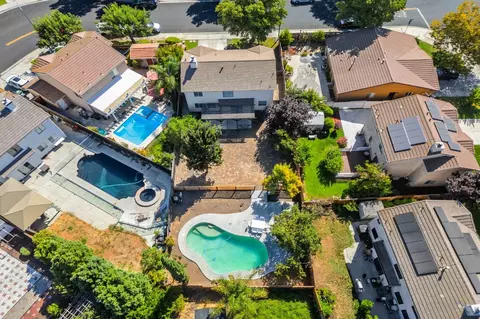 View/Area - 1244 Dolores Ln, Tracy, CA 95376 photo 6 of 12
