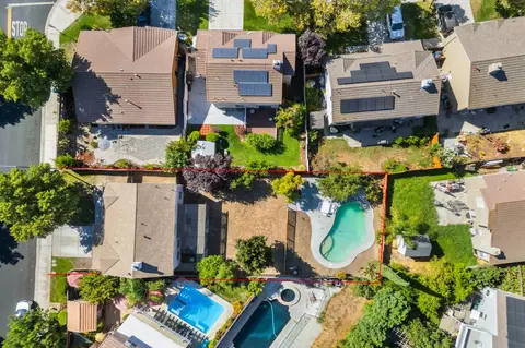 View/Area - 1244 Dolores Ln, Tracy, CA 95376 photo 2 of 12