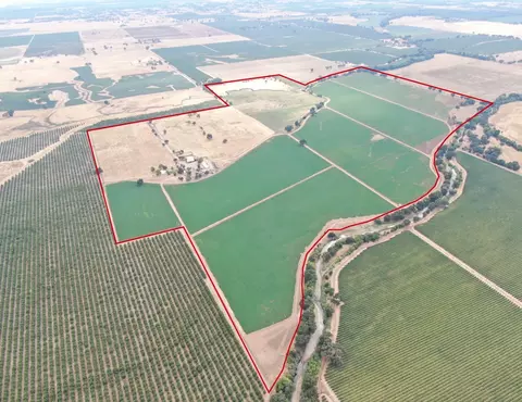 14517 Prouty Rd, Galt, CA 95632