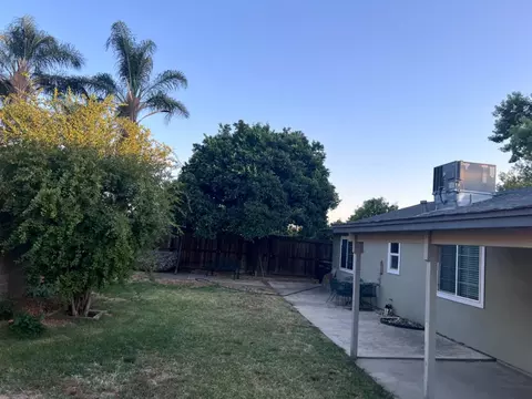 1642 Verdea Ct, Modesto, CA 95351 photo 4