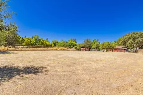 Exterior - 6336 Beech Ave, Orangevale, CA 95662 photo 10 of 19