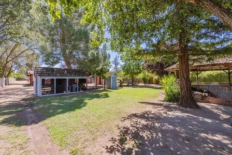 Exterior - 6336 Beech Ave, Orangevale, CA 95662 photo 15 of 19