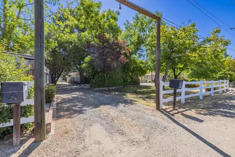 Exterior - 6336 Beech Ave, Orangevale, CA 95662 photo 5 of 19